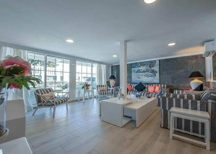 Seafront With Jacuzzi Holiday home Maspalomas (Gran Canaria)