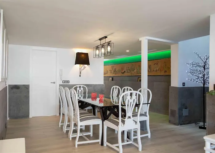 Holiday home Seafront With Jacuzzi *